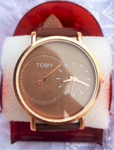 Gents Watch Tommy Brown