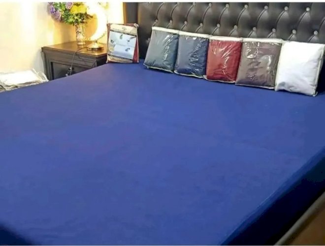 Waterproof Mattress Fitted Cover Anti Noise Anti Slip King Size Water Resistant Cover