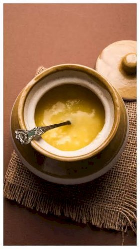 Pure Desi Cow Ghee | Natural Aroma, Delicious Taste & Healthy Choice0.5 Kg