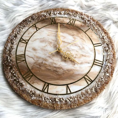 Luxury Handcrafted Resin Art Decor Collection | Clocks, Holders, and Custom Gifts
