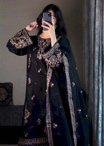 Nargis 3PCS – Black Embroidered Cotton Suit with Organza Dupatta